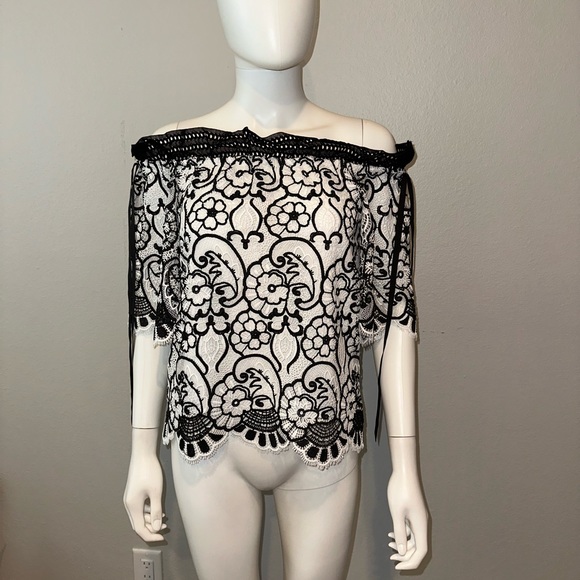 ALEXIS *Imena* black white floral embroidered lace off shoulder top blouse XS - Picture 2 of 6